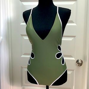 Cutout one piece